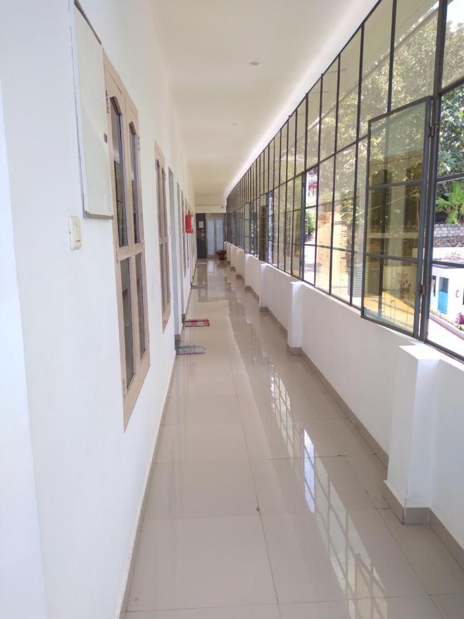 Thabasiya Resorts Kuzhittura Dış mekan fotoğraf