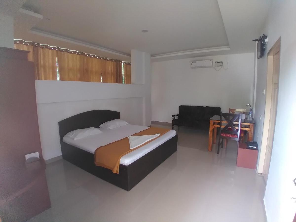 Thabasiya Resorts Kuzhittura Dış mekan fotoğraf