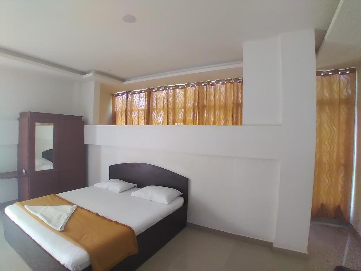 Thabasiya Resorts Kuzhittura Dış mekan fotoğraf