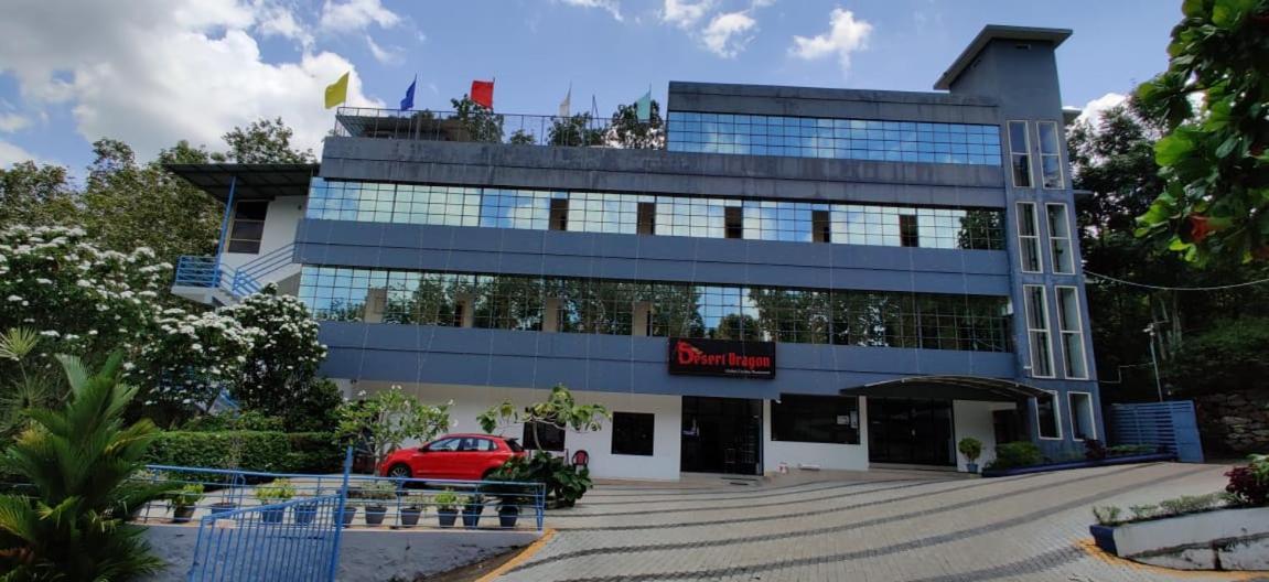 Thabasiya Resorts Kuzhittura Dış mekan fotoğraf